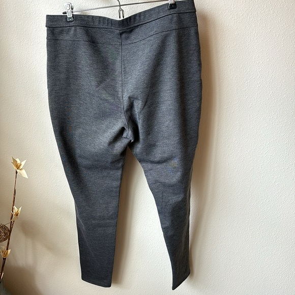 Metaphor gray pant - Picture 5 of 6